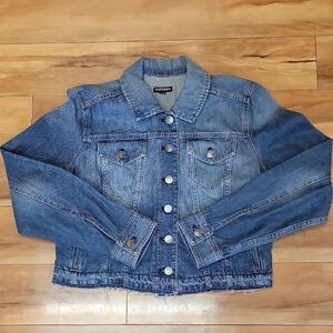 Express Size MEDIUM Womens Crop Blue Distressed Denim Jacket.